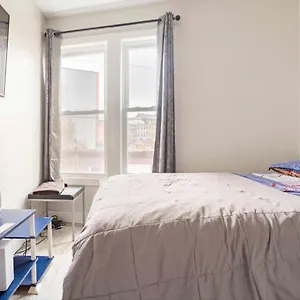 Homestay Luxury Jersey Sleepin, Jersey City