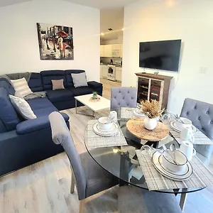 Apartment Luxury 5queenbed - 20 Min Away Manhattan, Jersey City